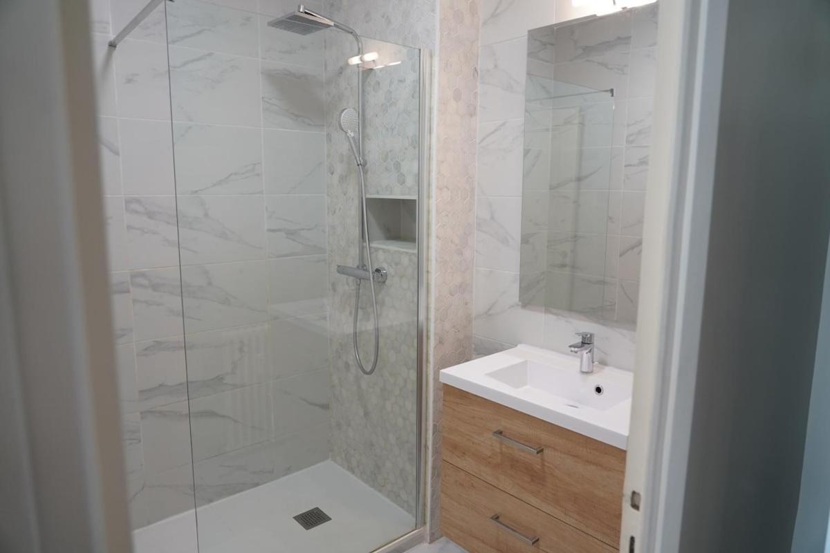 Le Neyst Apartment *